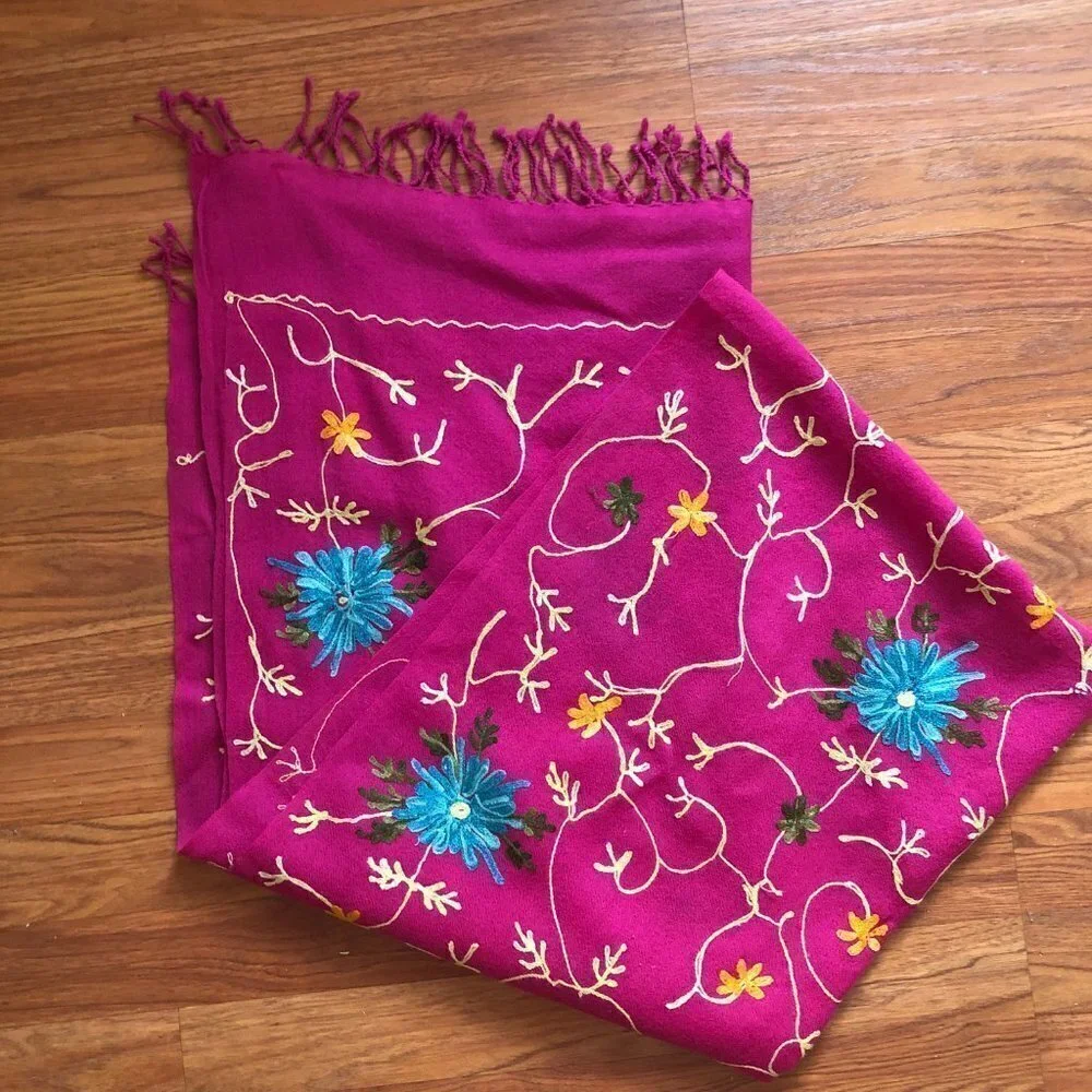 Floral Fuchsia Pink Crewel Embroidered Wool Fringed Shawl Wrap Scarf 90